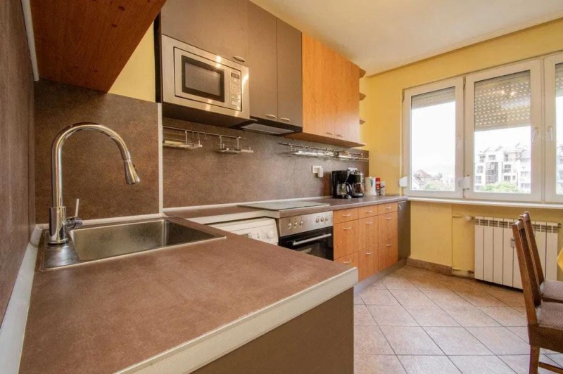 Издаје се  1 спаваћа соба Софија , Центар , 84 м2 | 86134811 - слика [2]