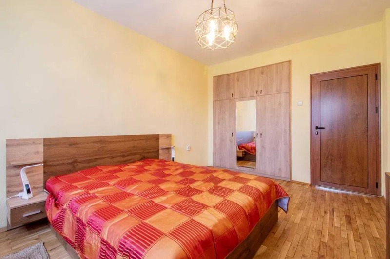 Издаје се  1 спаваћа соба Софија , Центар , 84 м2 | 86134811 - слика [3]