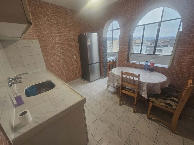 Дава под наем 3-СТАЕН, гр. Кърджали, Възрожденци, снимка 3 - Апартаменти - 53333798