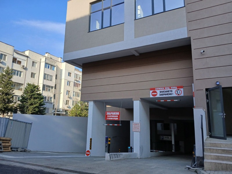 For Rent  Garage Burgas , Bratya Miladinovi , 21 sq.m | 62875665
