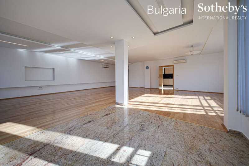 K pronájmu  Kancelář Sofia , Lozenec , 240 m2 | 56204004 - obraz [4]