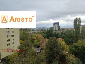 1 soveværelse Mladost 1, Sofia