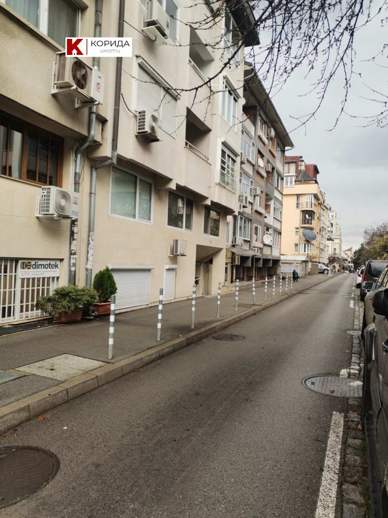 Дава под наем 3-СТАЕН, гр. София, Лозенец