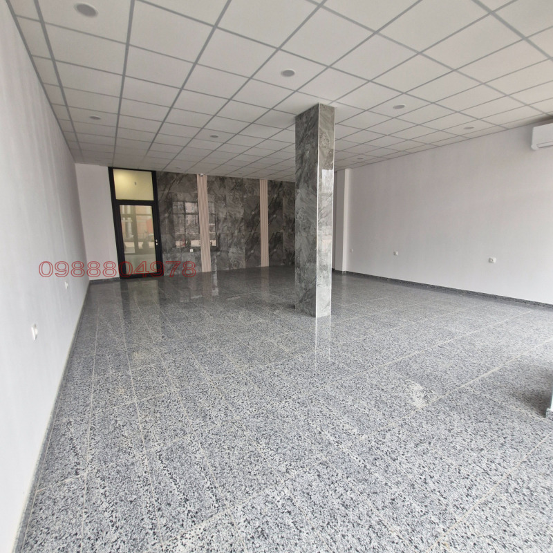 Дава под наем МАГАЗИН, гр. Пловдив, Христо Смирненски, снимка 9 - Магазини - 53269527