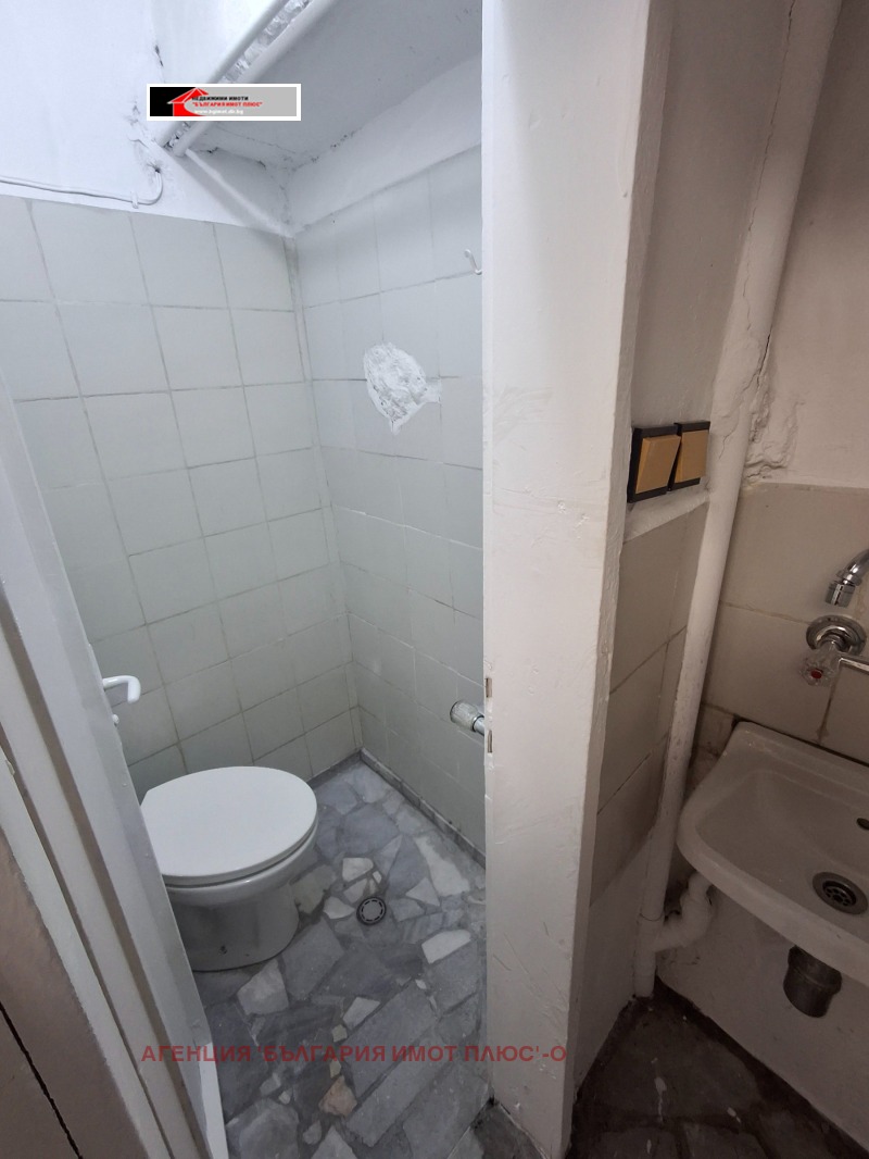 Дава под наем ПРОМ. ПОМЕЩЕНИЕ, гр. София, Медицинска академия, снимка 4 - Производствени сгради - 52804501