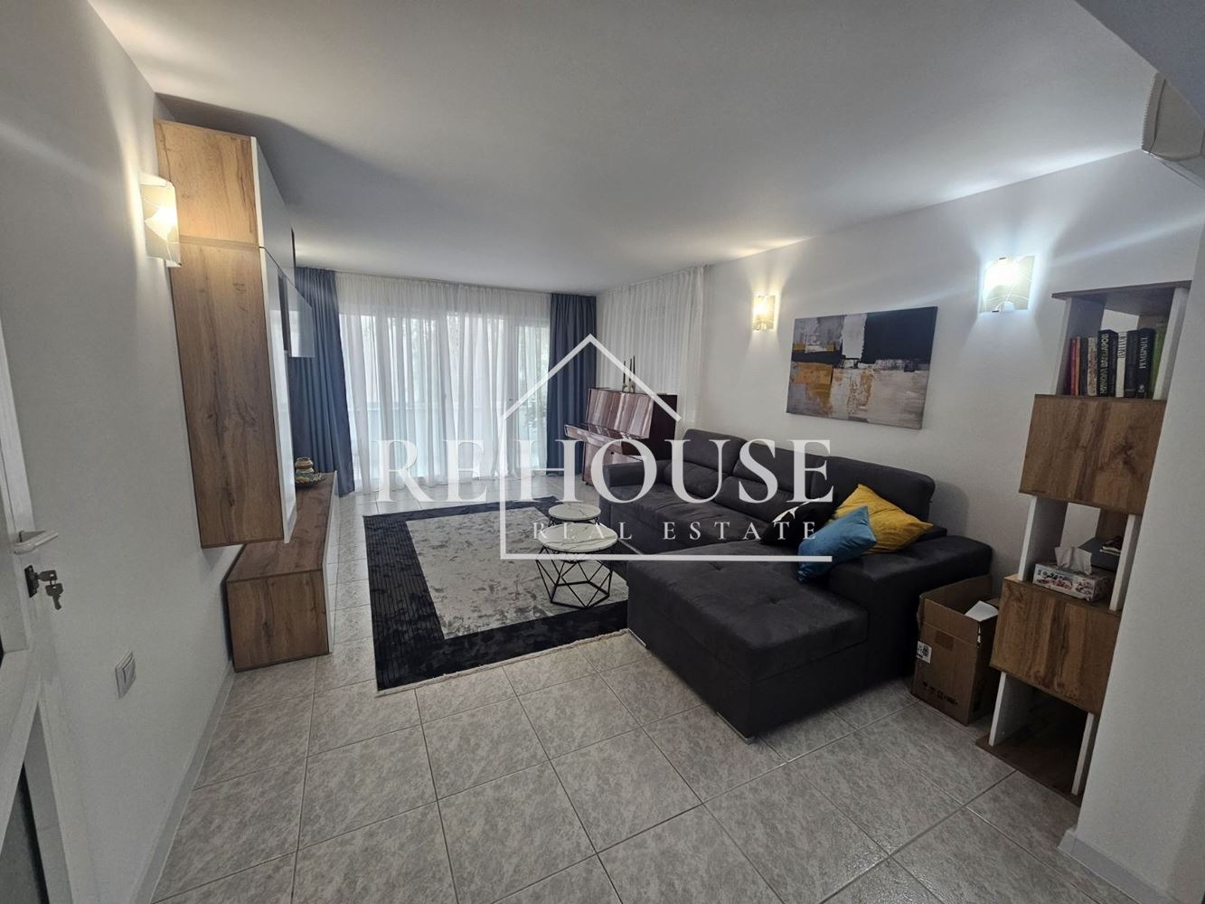 Дава под наем 3-СТАЕН, гр. Варна, Център, снимка 8 - Апартаменти - 54249988