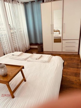 2 slaapkamers Lozenets, Sofia 8