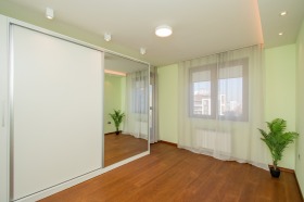 ���� ��� ���� 4-����� | Imot.bg � ����� ������ 12