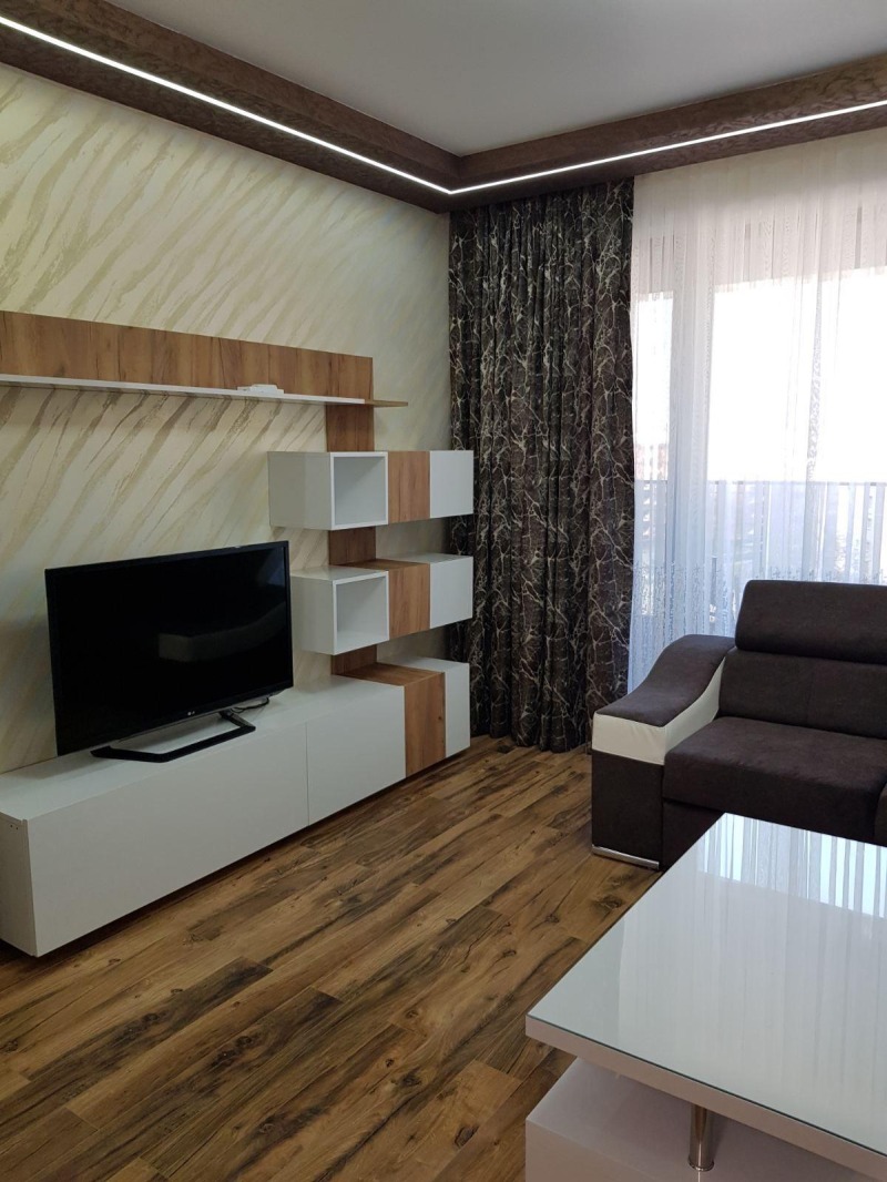 Da affittare  1 camera da letto Plovdiv , Hristo Smirnenski , 65 mq | 43560099