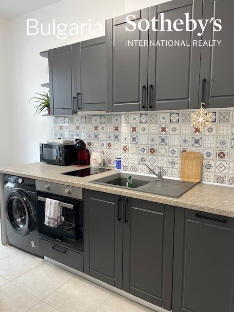 Дава под наем 2-СТАЕН, гр. София, Център, снимка 2 - Апартаменти - 54120429