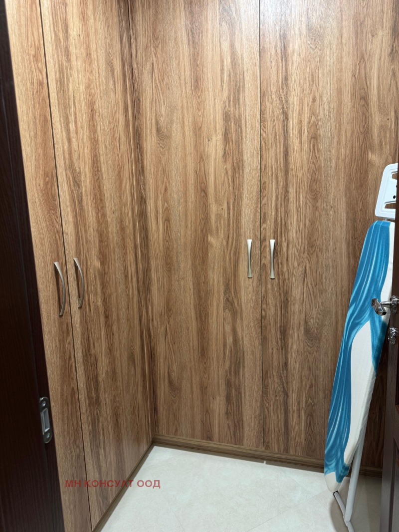 Дава под наем  4-стаен град София , Изгрев , 180 кв.м | 95042014 - изображение [13]