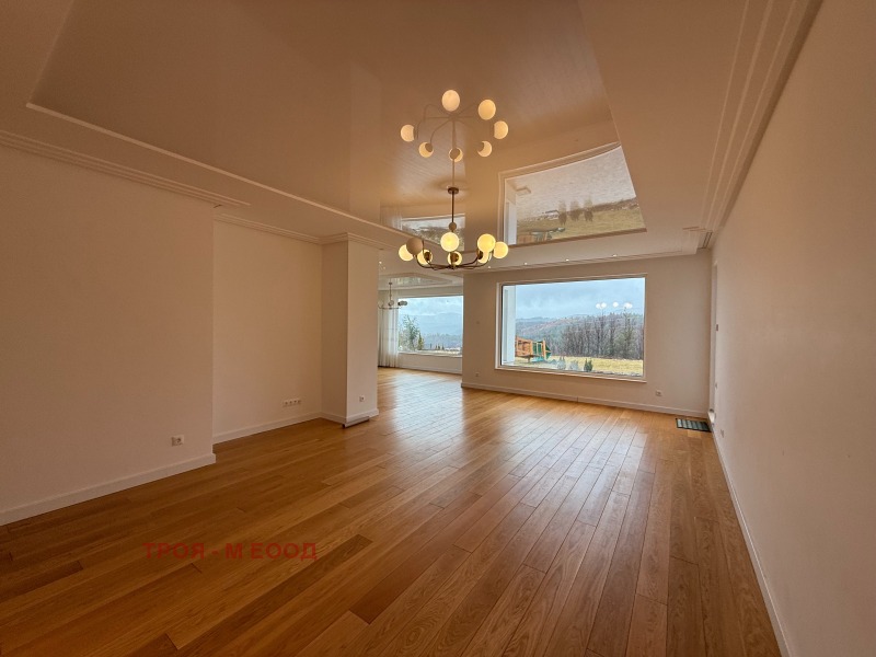 Дава под наем КЪЩА, гр. София, с. Бистрица, снимка 2 - Къщи - 53098714