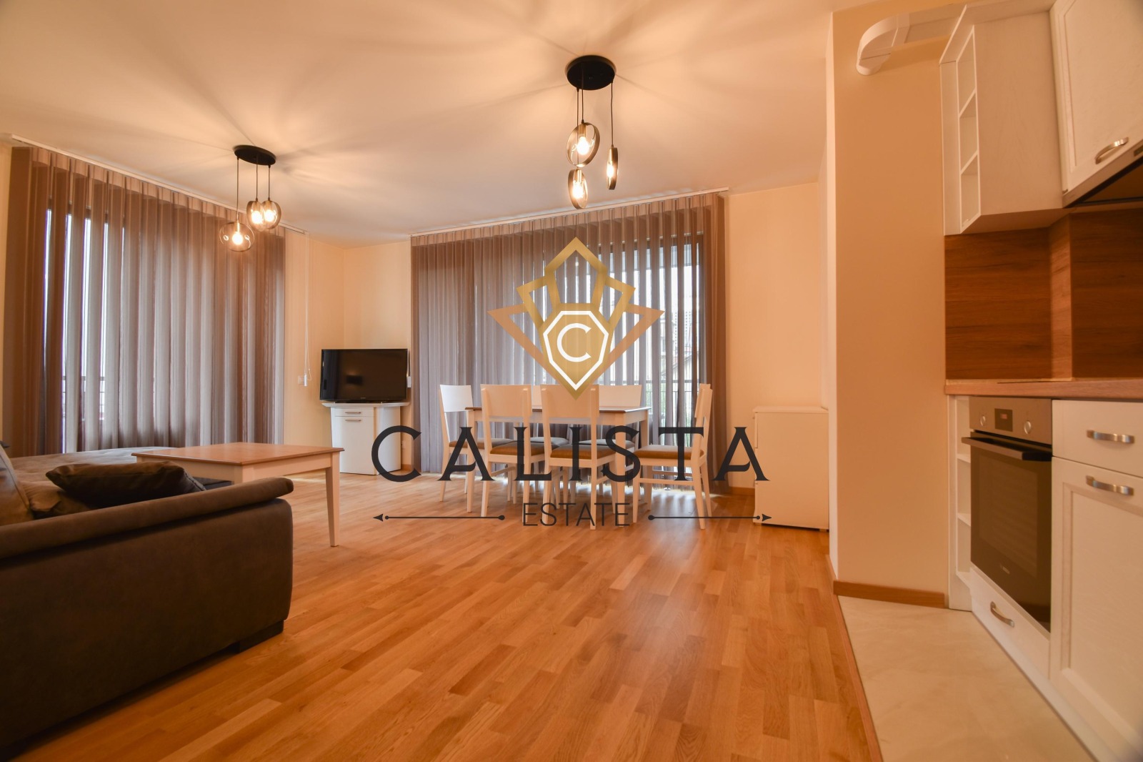 Дава под наем 3-СТАЕН, гр. София, Център, снимка 2 - Апартаменти - 56311372