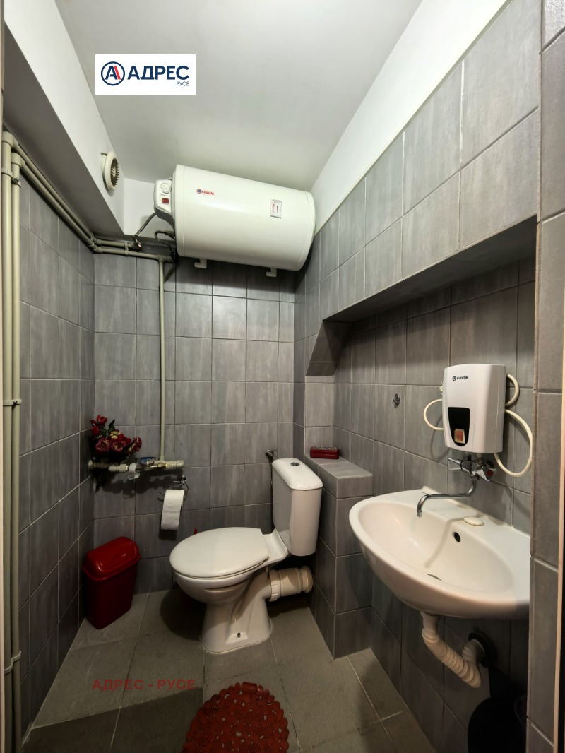 Дава под наем МАГАЗИН, гр. Русе, Център, снимка 5 - Магазини - 52774568