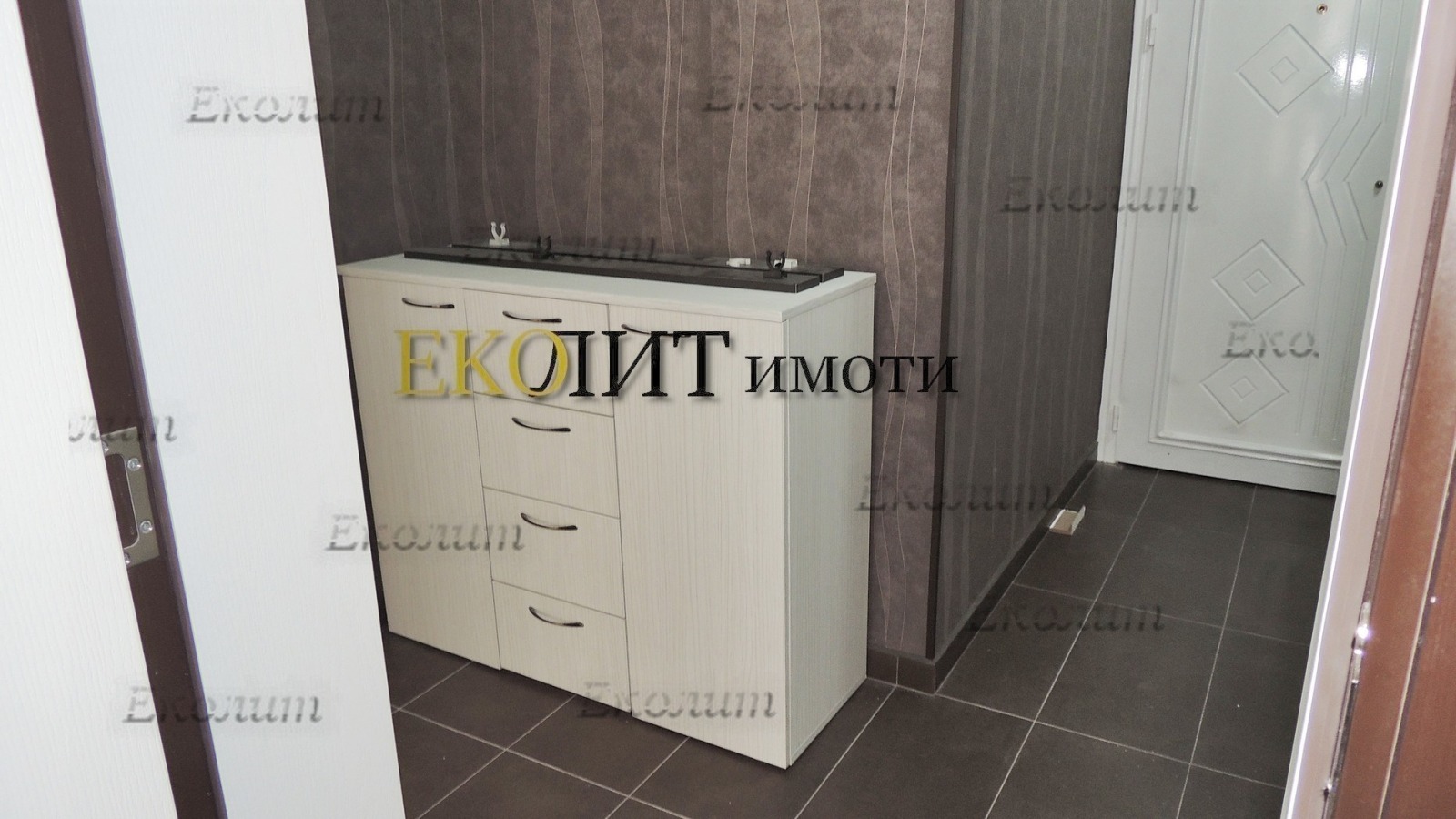 Дава под наем 2-СТАЕН, гр. София, Зона Б-18, снимка 2 - Апартаменти - 54922164