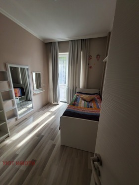 ���� ��� ���� 3-����� | Imot.bg � ����� ������ 11