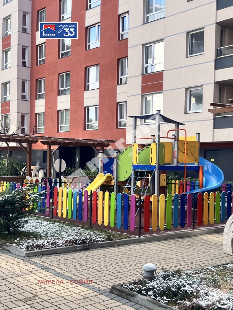 Дава под наем 2-СТАЕН, гр. София, Лагера, снимка 12 - Апартаменти - 53522500