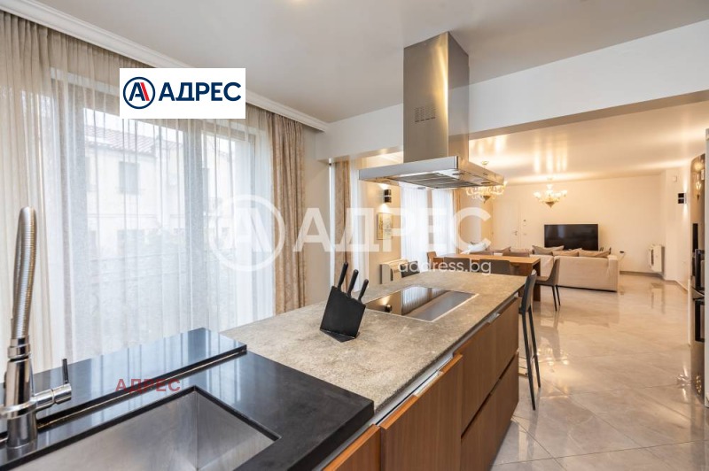 Дава под наем МНОГОСТАЕН, гр. Варна, Център, снимка 11 - Апартаменти - 52563072