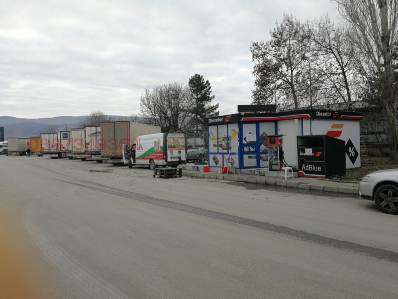 Дава под Наем БЕНЗИНОСТАНЦИЯ/ГАЗСТАНЦИЯ в град Пловдив, Индустриална зона - Юг - 40 кв.м / 940 € » 1 838.48 лв.
