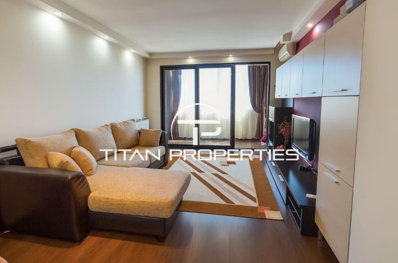 Da affittare  1 camera da letto Varna , Mladost 1 , 67 mq | 68544218 - Immagine [2]