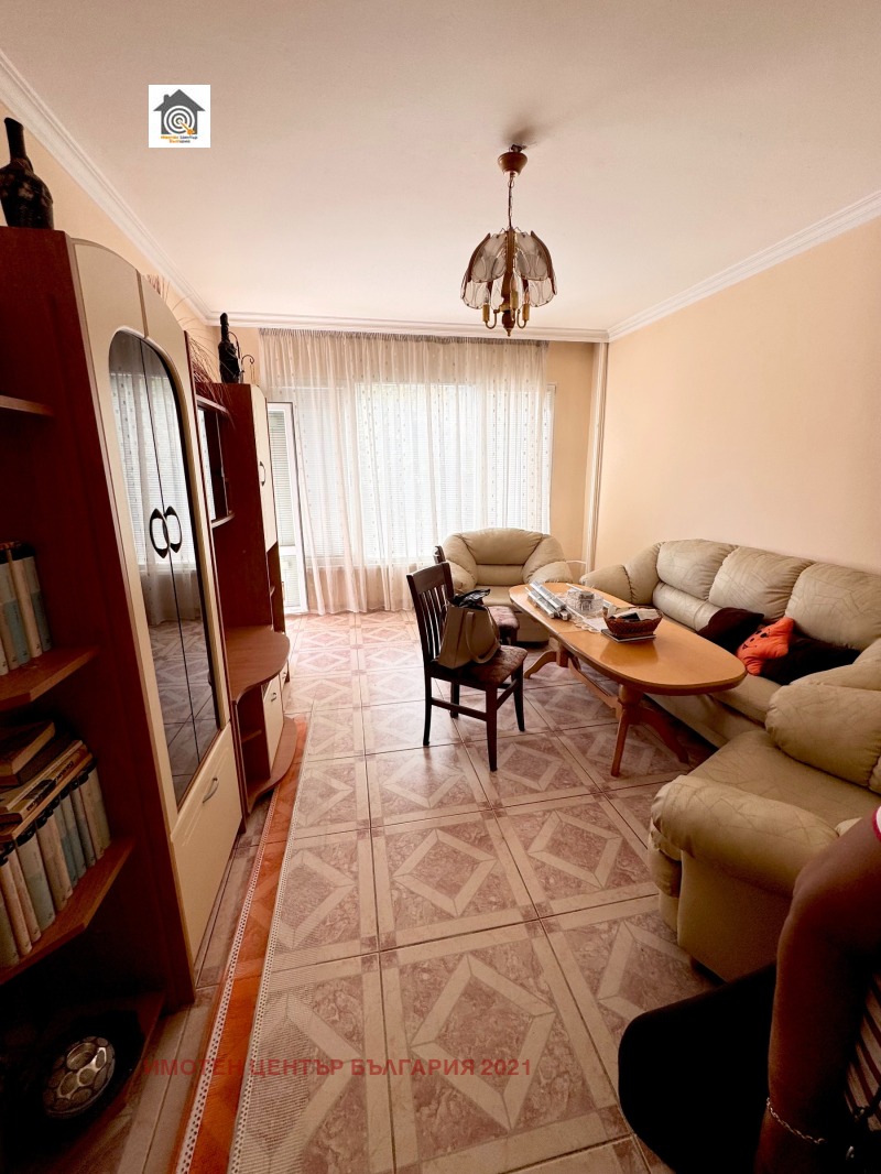 Do wynajęcia  2 sypialnie Sofia , Slatina , 100 mkw | 66108687