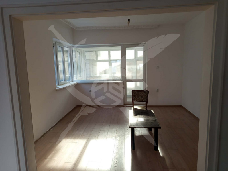 Дава под наем 3-СТАЕН, гр. Варна, Гръцка махала, снимка 6 - Апартаменти - 52772564