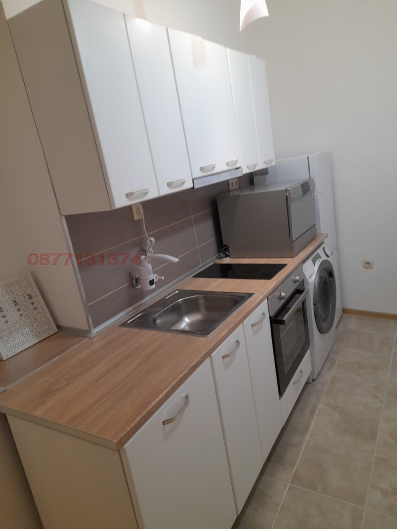 Дава под наем 3-СТАЕН, гр. София, Център, снимка 6 - Апартаменти - 53575519