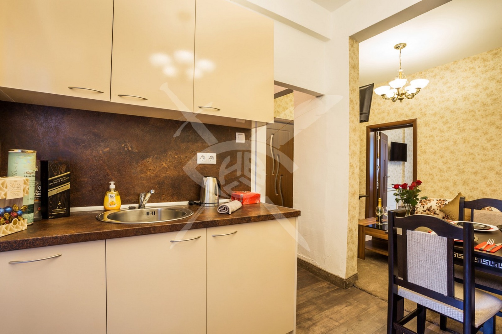 Дава под наем 3-СТАЕН, гр. София, Център, снимка 4 - Апартаменти - 56316383