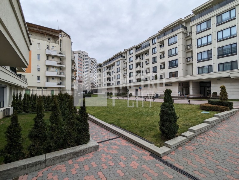 Til leje  1 soveværelse Sofia , Mladost 2 , 73 kvm | 29204362
