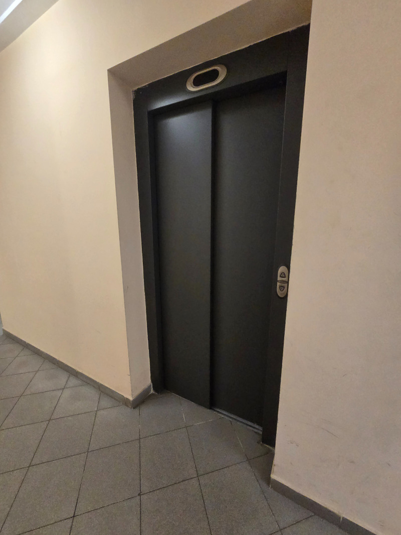 Vuokrattavana  1 makuuhuone Sofia , Ljulin 3 , 78 neliömetriä | 70452135 - kuva [12]
