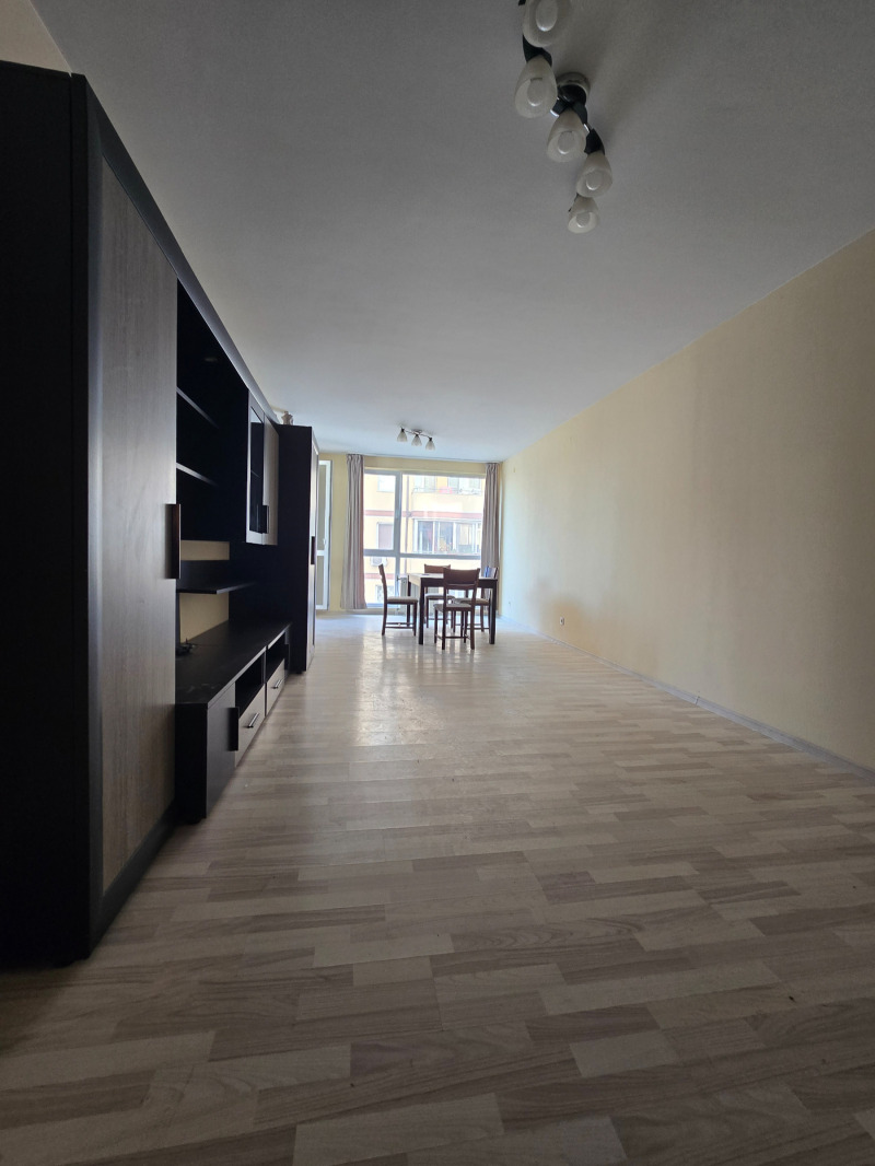 Vuokrattavana  1 makuuhuone Sofia , Ljulin 3 , 78 neliömetriä | 70452135 - kuva [4]