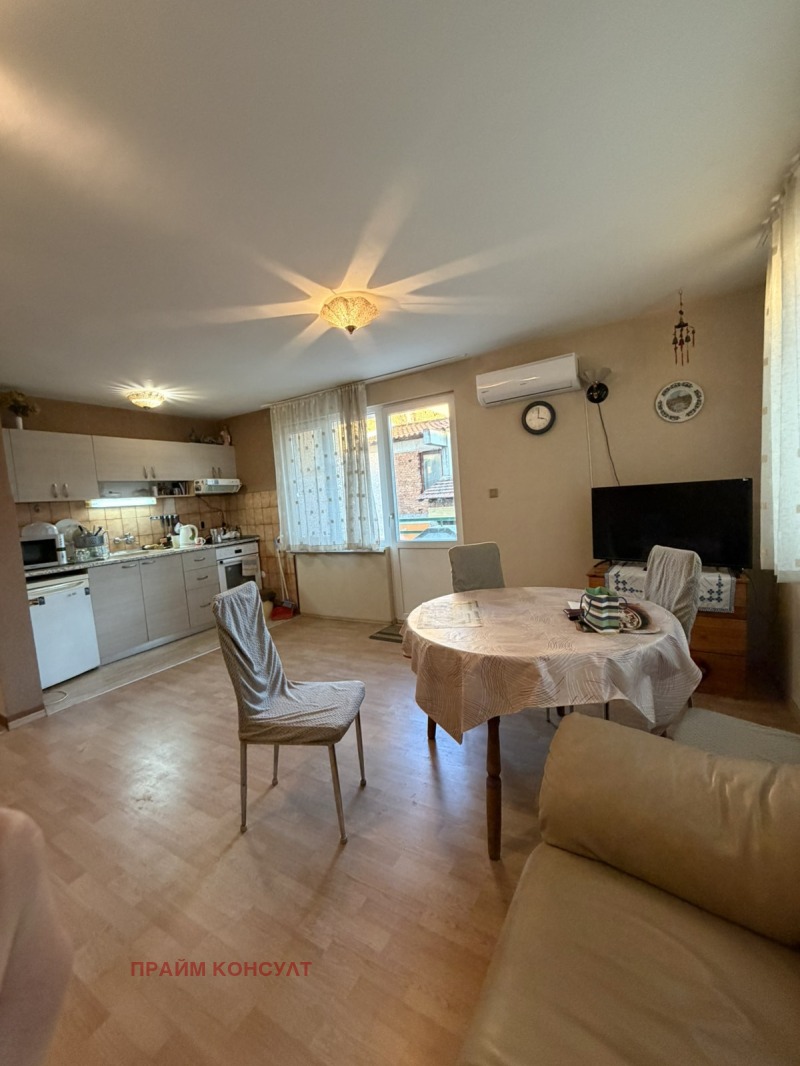 Дава под наем 2-СТАЕН, гр. Пловдив, Младежки Хълм, снимка 2 - Апартаменти - 52752555