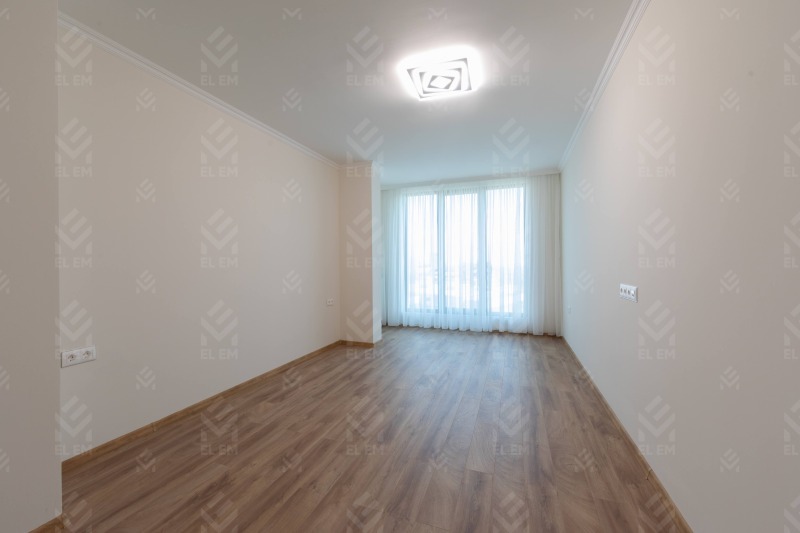 В аренду  3 спальни София , Изток , 181 кв.м | 65012133 - изображение [12]