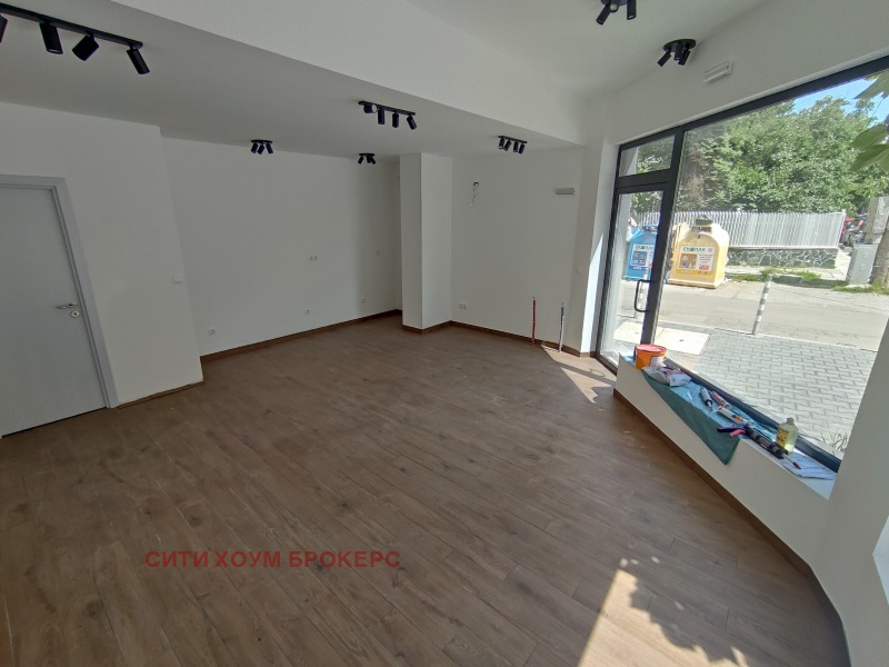 De inchiriat  Magazin Sofia , Borovo , 41 mp | 93672083 - imagine [4]