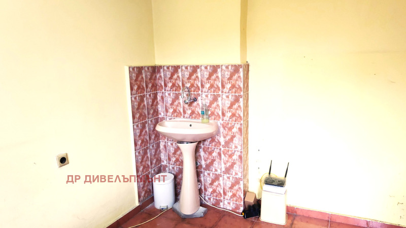 Дава под наем СКЛАД, гр. Бургас, Възраждане, снимка 10 - Складове - 52790003