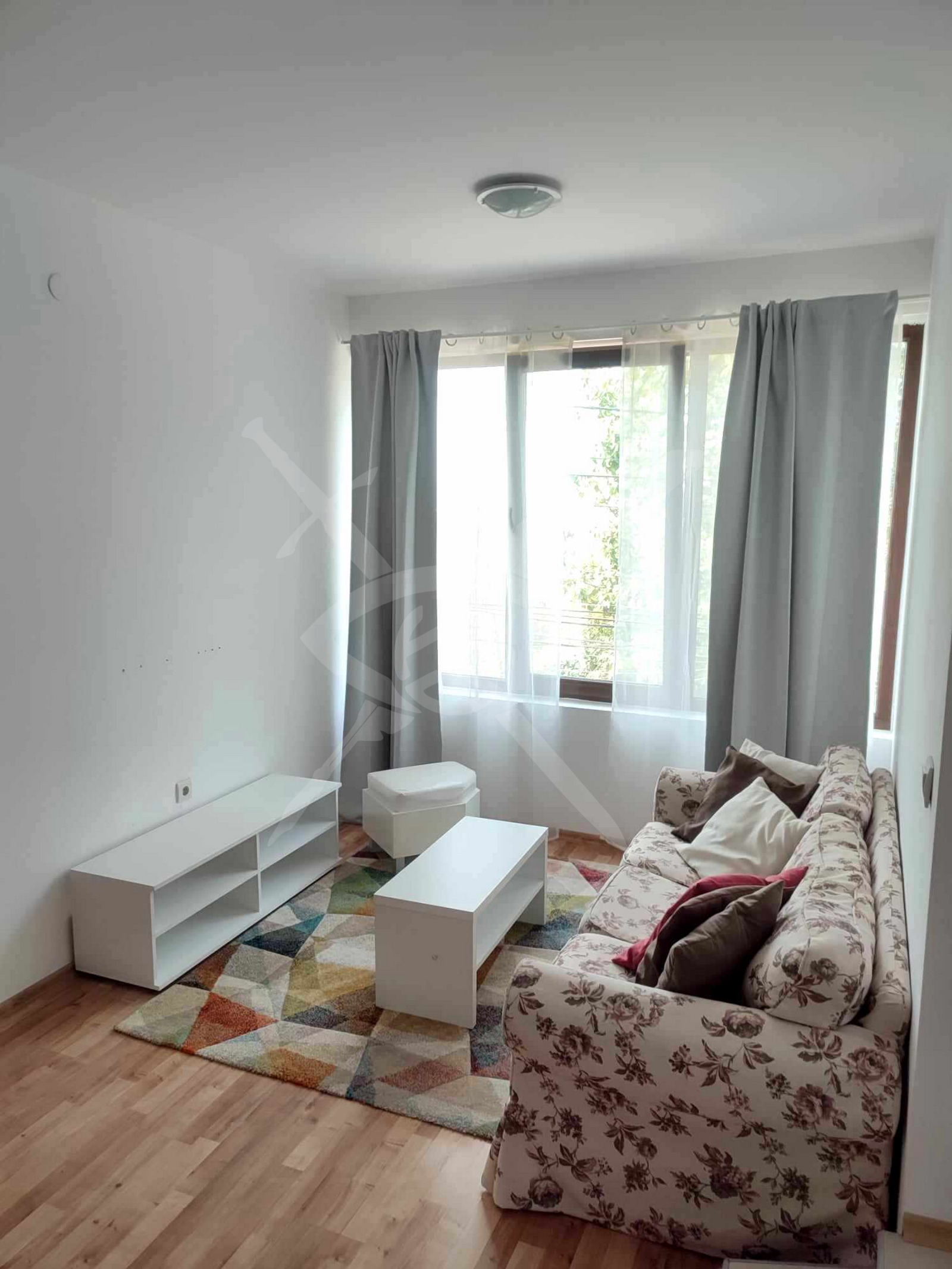 Дава под наем 2-СТАЕН, гр. Варна, Бриз, снимка 2 - Апартаменти - 54129716