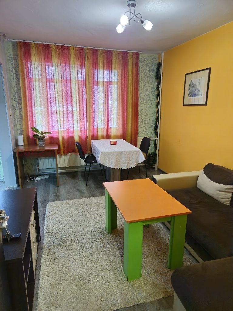 ���� ��� ���� 3-����� | Imot.bg � ����������� 3