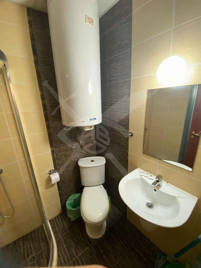 De inchiriat  Studio Varna , c.c. Sv.Sv. Constantin i Elena , 38 mp | 15237812 - imagine [5]