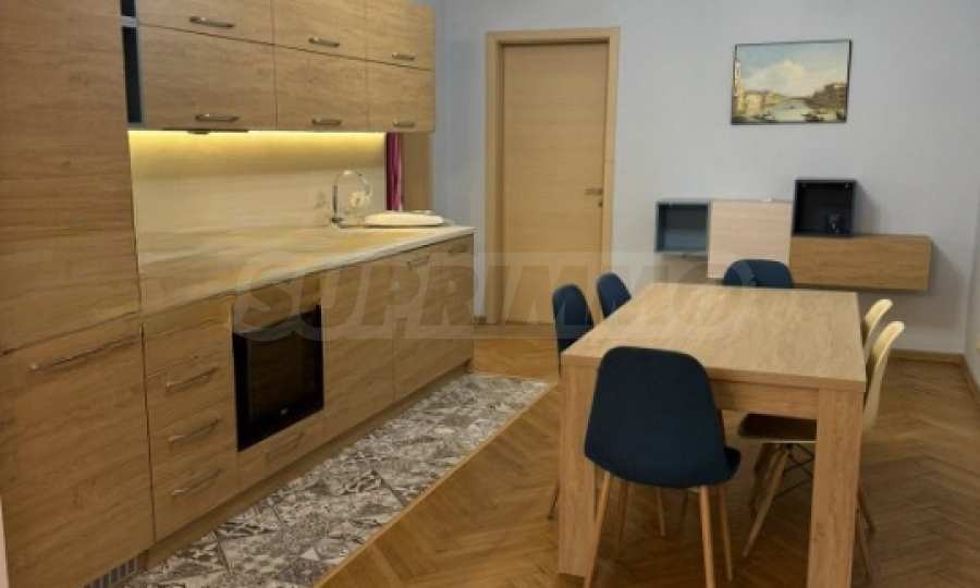 Дава под наем 3-СТАЕН, гр. София, Център, снимка 4 - Апартаменти - 55363854