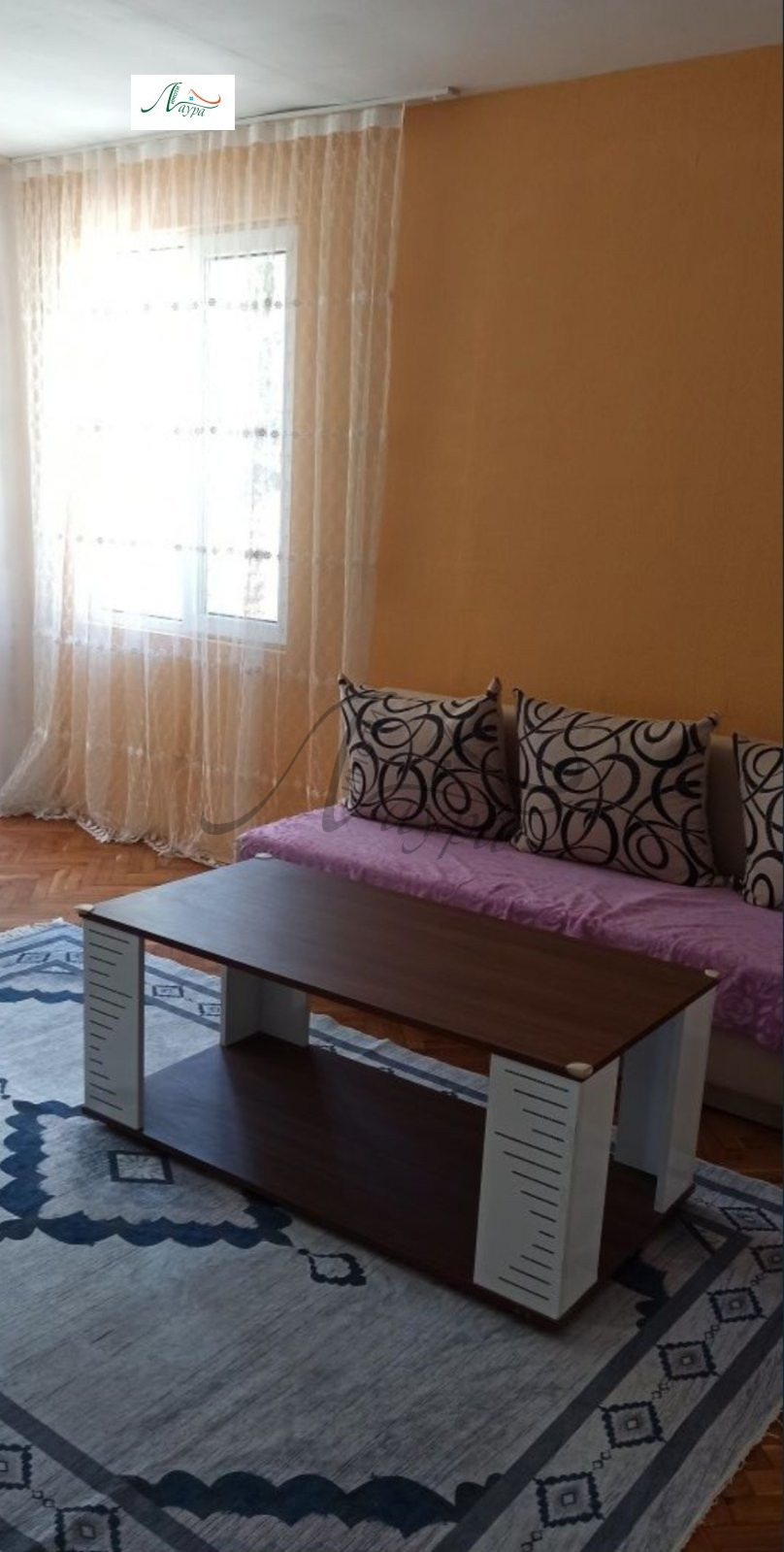 Дава под наем ЕТАЖ ОТ КЪЩА, гр. Шумен, Математическа гимназия