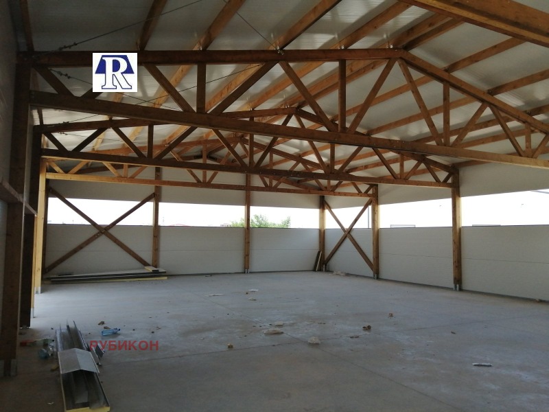 Дава под Наем СКЛАД в град Пловдив, Индустриална зона - Юг - 300 кв.м / 1 350 € » 2 640.37 лв., РУБИКОН