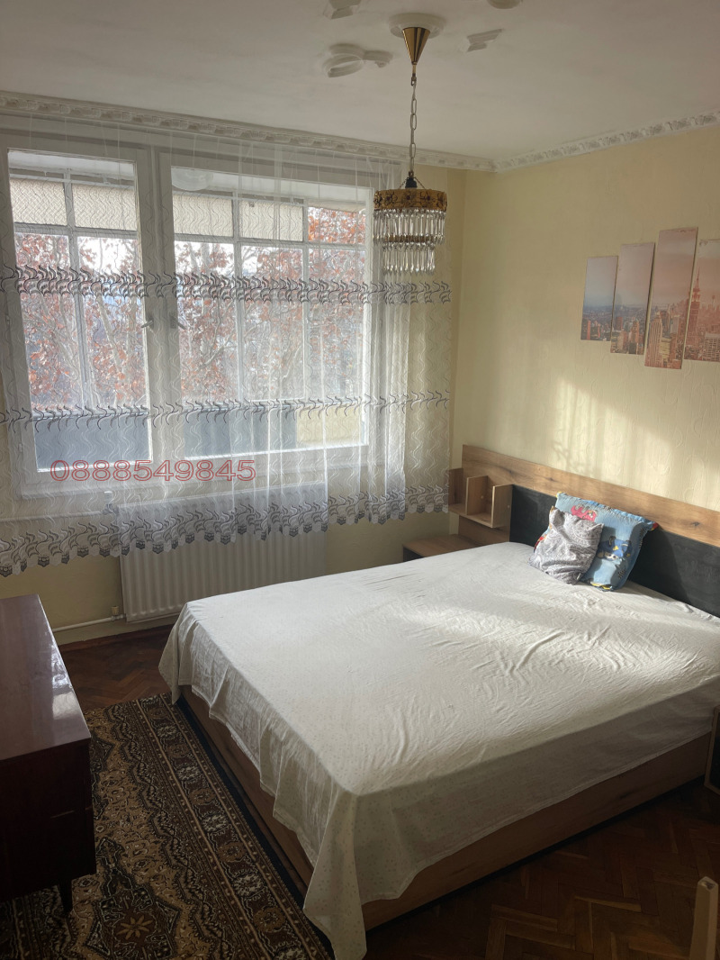 Дава под наем 1-СТАЕН, гр. Плевен, Идеален център