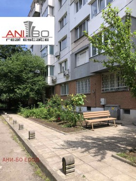 2 dormitoare Hipodruma, Sofia