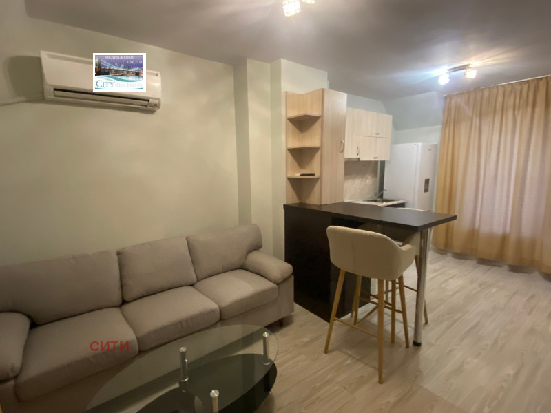 Дава под наем  2-стаен град Пловдив , Център , 65 кв.м | 42167789