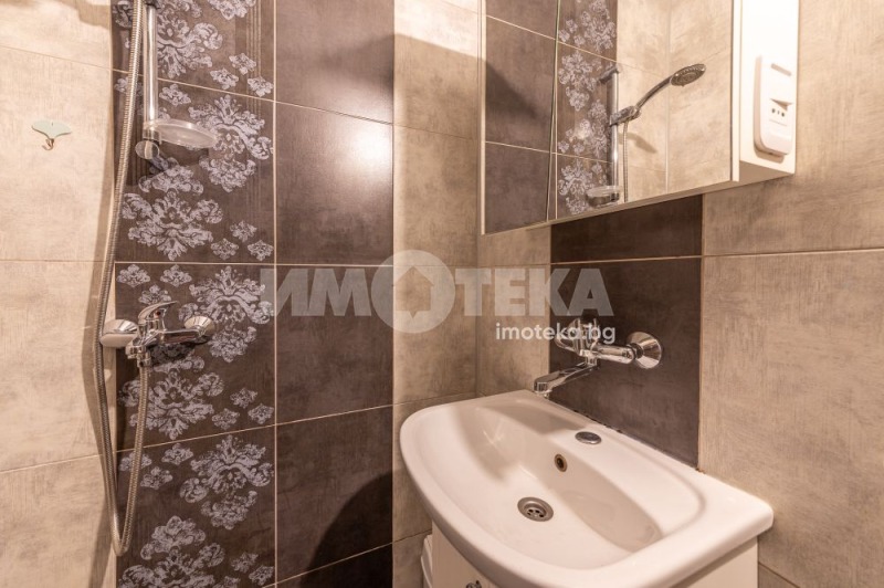 En renta  1 dormitorio Varna , Levski 1 , 60 metros cuadrados | 43537680 - imagen [13]