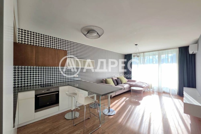 Дава под наем 3-СТАЕН, гр. София, Изгрев, снимка 2 - Апартаменти - 53019905