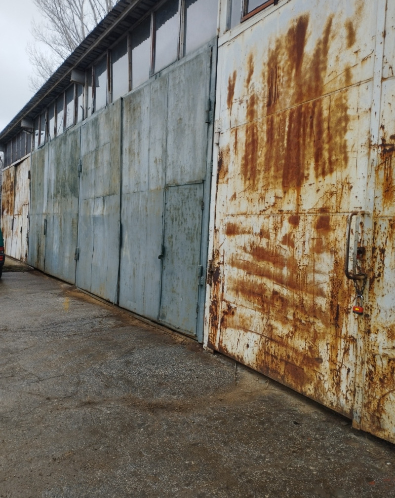 Дава под наем СКЛАД, гр. София, Враждебна, снимка 2 - Складове - 53207665