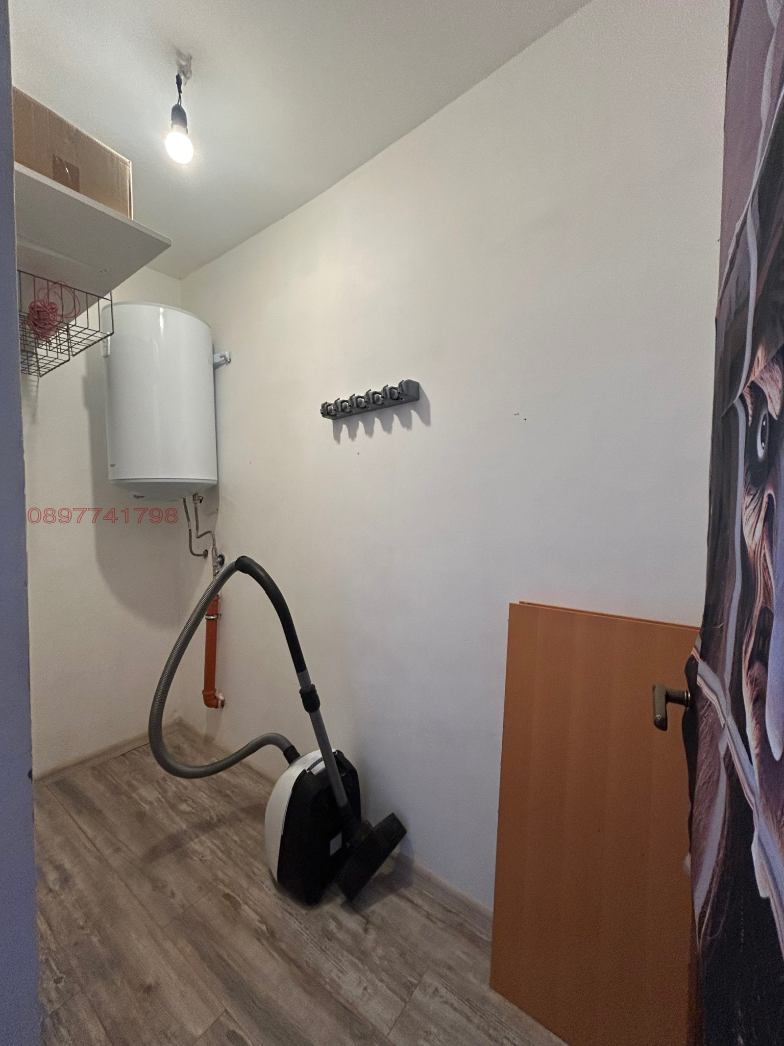 Дава под наем КЪЩА, с. Соколово, област Добрич, снимка 13 - Къщи - 54572399