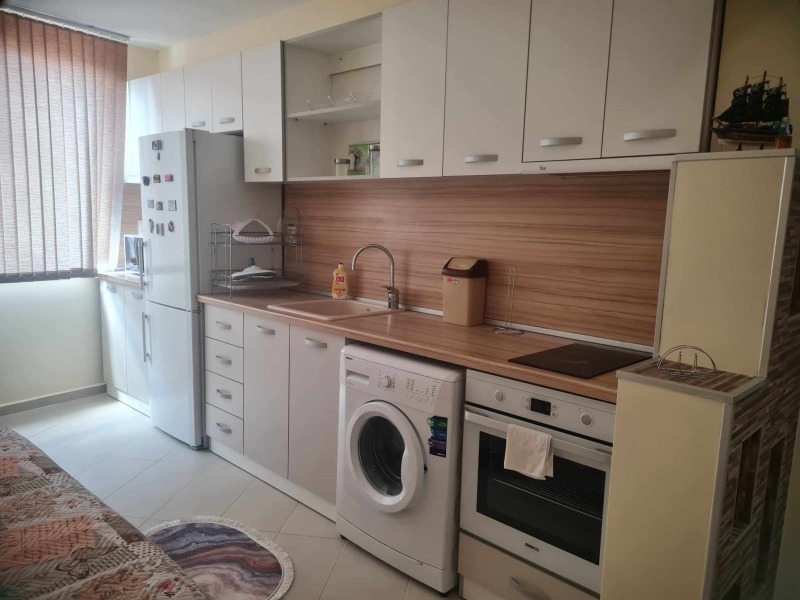 Da affittare  Studio Pleven , Idealen tsentar , 45 mq | 29651482