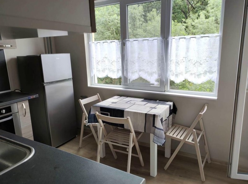 Zu vermieten  1 Schlafzimmer Sofia , Zona B-5 , 68 qm | 87319999 - Bild [3]